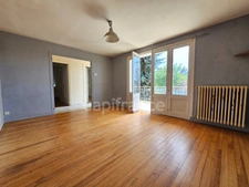 Maison à vendre 4 pièces avec jardin et garage PANISSIERES (42)