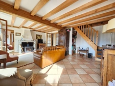 Maison à vendre 6 pièces avec Piscine et 17 919 m² de terrain COTTANCE (42)
