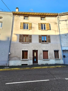 Maison à vendre 5 pièces 130 m² avec GARAGE et TERRAIN PANISSIERES (42)