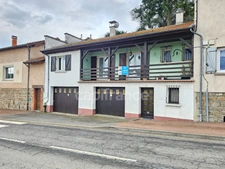 Maison à vendre 4 pièces 3 CHAMBRES AVEC GARAGES ET JARDIN PANISSIERES (42)