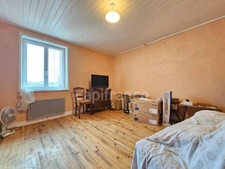 Maison à vendre 3 pièces CHAMBOST LONGESSAIGNE (69)
