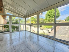 Maison à vendre 8 pièces avec sous-sol garage et dépendances et jardin de 1000 m² CHAMBOST LONGESSAIGNE (69)