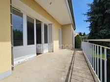 Maison à vendre 4 pièces avec jardin et garage PANISSIERES (42)