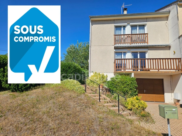Maison à vendre 4 pièces avec garage et jardin PANISSIERES (42)