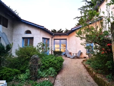 Corps de ferme rénové à vendre 9 pièces 297 m² avec 5 000 m² de terrain SAINT CLEMENT LES PLACES (69)