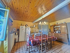 Maison à vendre 4 pièces 123 m² avec véranda et garage PANISSIERES (42)