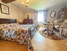 Maison à vendre 4 pièces 123 m² avec véranda et garage PANISSIERES (42)