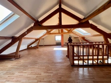 Maison à vendre à Verdun – 202 m², 5 chambres, terrain 3 053 m², garage et sous-sol complet