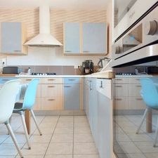 Maison à vendre 5 pièces CAMPSAS (82)avec garage attenant et double garage indépendant, piscine, terrasse couverte, puits, sur 2029m² de terrain.