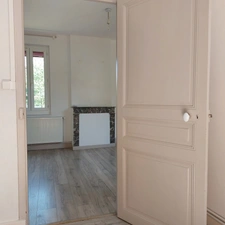 BEAUSOLEIL MONTAUBAN Ensemble immobilier comprenant une maison principale, un logement T2 attenant et une dépendance  sur 702m² de terrain