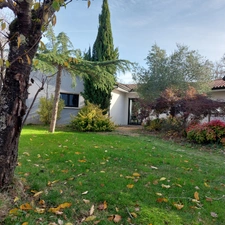 Dpt Tarn et Garonne (82), à vendre MONTAUBAN maison P7 de 216 m² - Terrain de 7 640,00 m² - Plain pied