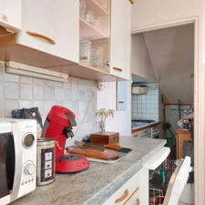 BEAUSOLEIL MONTAUBAN Ensemble immobilier comprenant une maison principale, un logement T2 attenant et une dépendance  sur 702m² de terrain