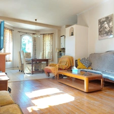 BEAUSOLEIL MONTAUBAN Ensemble immobilier comprenant une maison principale, un logement T2 attenant et une dépendance  sur 702m² de terrain