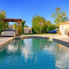 Maison à vendre 7 pièces MONTAUBAN (82), 6 chambres, double garage, piscine, terrain cloturé sur 2326m² de terrain