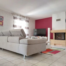 Maison à vendre 5 pièces CAMPSAS (82)avec garage attenant et double garage indépendant, piscine, terrasse couverte, puits, sur 2029m² de terrain.