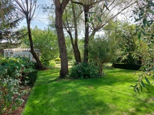 Maison à vendre 7 pièces MONTAUBAN (82) avec chambres d'hôtes, piscine, jardin et dépendance.