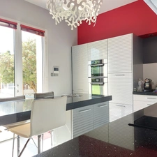 Maison à vendre 13 pièces MONTAUBAN (82), salle de reception, parking, bureaux, cave, dépendances,  parc de 8000m2, 2 entrées indépendantes 