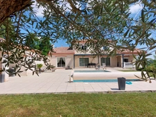 Maison à vendre 6 pièces MONTAUBAN (82) avec jardin, piscine, pool house et sous sol complet de plus de 150m²
