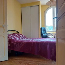 BEAUSOLEIL MONTAUBAN Ensemble immobilier comprenant une maison principale, un logement T2 attenant et une dépendance  sur 702m² de terrain