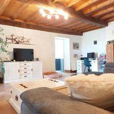 Maison à vendre 7 pièces VAISSAC (82), corps de ferme sur 26873m² de terrain avec box et nombreuses dépendances.