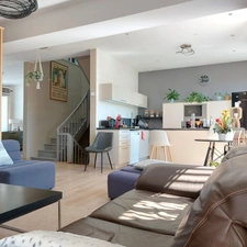 Dpt Tarn et Garonne (82), à vendre MONTAUBAN maison P6 de 185 m² -Avec terrasse et garage deux voitures