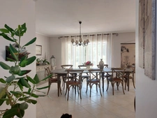 Maison à vendre 6 pièces MONTAUBAN (82) avec jardin, piscine, pool house et sous sol complet de plus de 150m²