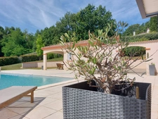 Maison à vendre 6 pièces MONTAUBAN (82) avec jardin, piscine, pool house et sous sol complet de plus de 150m²