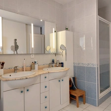 Maison à vendre 5 pièces CAMPSAS (82)avec garage attenant et double garage indépendant, piscine, terrasse couverte, puits, sur 2029m² de terrain.