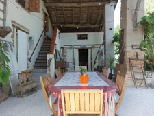 Maison à vendre 7 pièces MONTAUBAN (82) avec chambres d'hôtes, piscine, jardin et dépendance.
