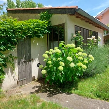 Maison à vendre 6 pièces MONTAUBAN (82) avec jardin, puits, dependances et garage