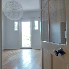 Maison à vendre 9 pièces MONTAUBAN (82) avec jardin et dépendance