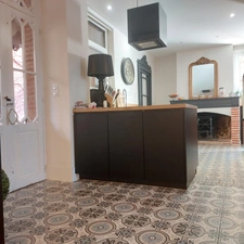 Toulousaine à vendre 6 pièces MONTAUBAN (82) d'environ 300m² habitable, belles prestations, possibilité bureau indépendant avec jardin, parking intérieur.