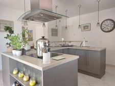 Maison à vendre 6 pièces MONTAUBAN (82) avec jardin, piscine, pool house et sous sol complet de plus de 150m²