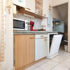 BEAUSOLEIL MONTAUBAN Ensemble immobilier comprenant une maison principale, un logement T2 attenant et une dépendance  sur 702m² de terrain