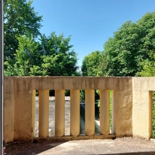 BEAUSOLEIL MONTAUBAN Ensemble immobilier comprenant une maison principale, un logement T2 attenant et une dépendance  sur 702m² de terrain