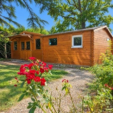 Maison à vendre 7 pièces MONTAUBAN (82), 5 chambres, garage, piscine, jardin et dépendance