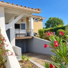 Maison à vendre 7 pièces MONTAUBAN (82), 5 chambres, garage, piscine, jardin et dépendance
