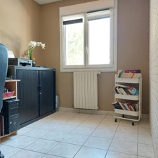 Maison à vendre 5 pièces CAMPSAS (82)avec garage attenant et double garage indépendant, piscine, terrasse couverte, puits, sur 2029m² de terrain.