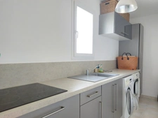 Maison à vendre 6 pièces MONTAUBAN (82) avec jardin, piscine, pool house et sous sol complet de plus de 150m²