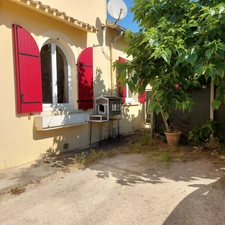 BEAUSOLEIL MONTAUBAN Ensemble immobilier comprenant une maison principale, un logement T2 attenant et une dépendance  sur 702m² de terrain
