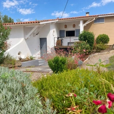 Maison à vendre 7 pièces MONTAUBAN (82), 5 chambres, garage, piscine, jardin et dépendance