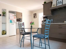 Dpt Tarn et Garonne (82), à vendre MONTAUBAN maison P5 de 178,56 m² - Terrain de 2 187,00 m² avec piscine, garage et pool house