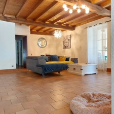Maison à vendre 7 pièces VAISSAC (82), corps de ferme sur 26873m² de terrain avec box et nombreuses dépendances.