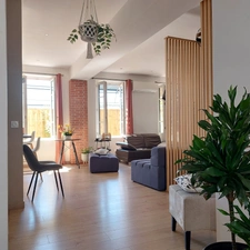 Dpt Tarn et Garonne (82), à vendre MONTAUBAN maison P6 de 185 m² -Avec terrasse et garage deux voitures