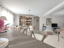 Maison à vendre 6 pièces MONTAUBAN (82) avec jardin, piscine, pool house et sous sol complet de plus de 150m²