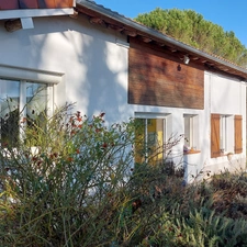 Maison à vendre 7 pièces MONTAUBAN (82) avec hangar de 150m², 6861m² de terrain avec une partie boisée.