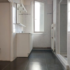Appartement à vendre 3 pièces MONTAUBAN (82),dernier étage centre ville avec parking et loggia