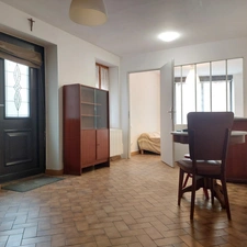 Maison à vendre 8 pièces MONTRICOUX (82), Maison de village avec fort potentiel, gîte – env. 140 m² habitables – proche Nègrepelisse