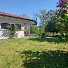 Dpt Tarn et Garonne (82), à vendre MONTAUBAN maison P7 de 216 m² - Terrain de 7 640,00 m² - Plain pied