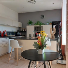 Dpt Tarn et Garonne (82), à vendre MONTAUBAN maison P6 de 185 m² -Avec terrasse et garage deux voitures